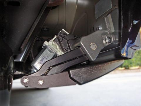 PowerStep Electric Running Boards Plug N Play System For 21-24 Ford F-150 Hybrid EV-GAS 22-24 Ford F-150 Lightning AMP Research